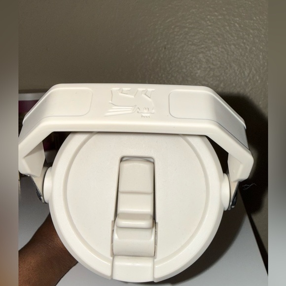 *SOLD* Stanley x Calia IceFlow Tumbler 30oz NEW - Picture 5 of 7